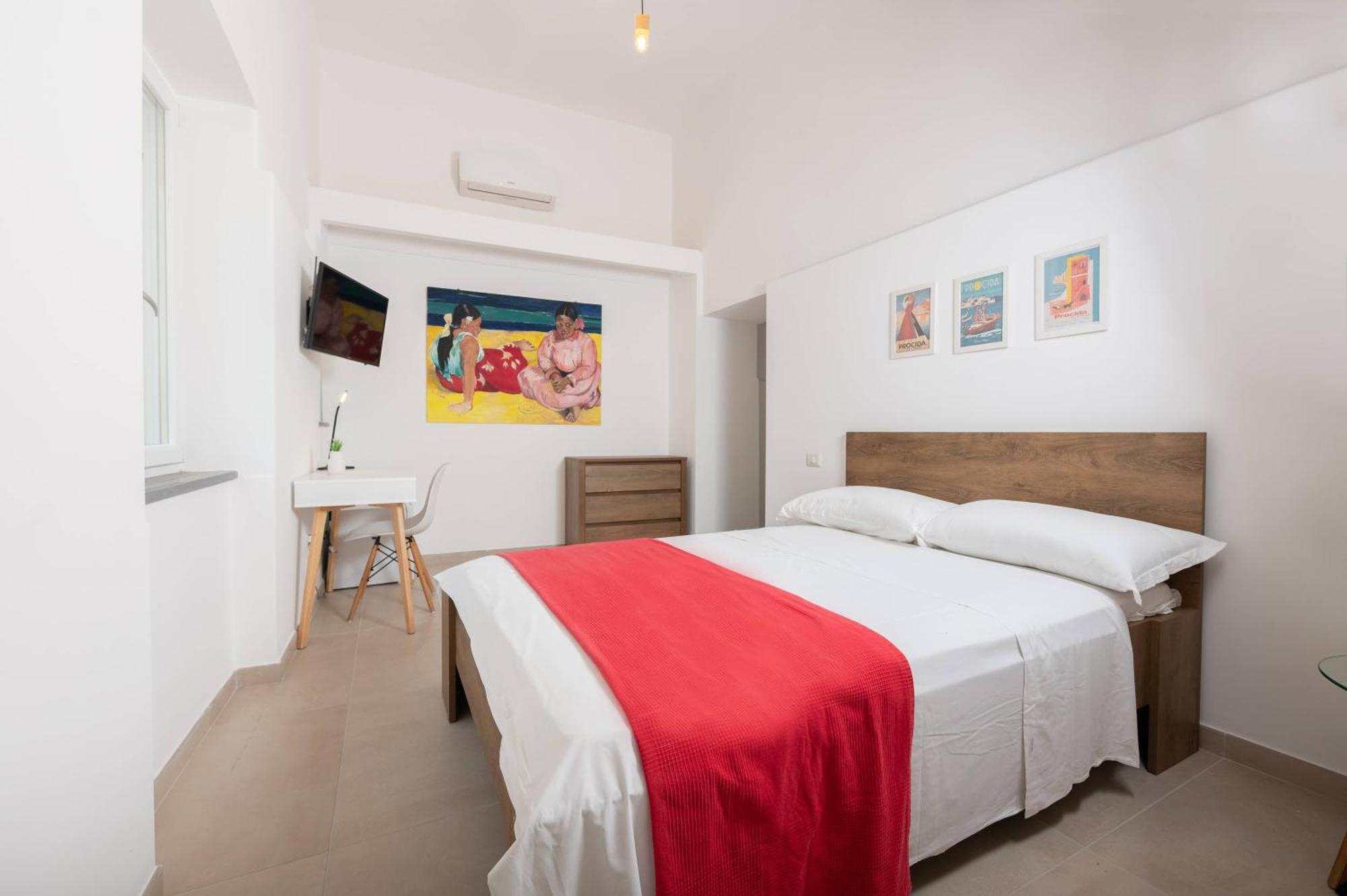 Gioia 13 Rooms & Apartments Procida Exterior photo